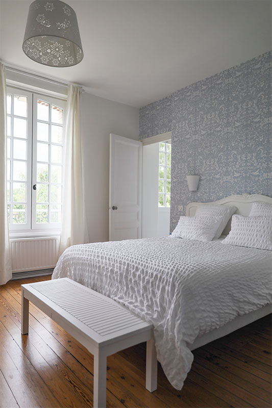 One Bedroom Apartment